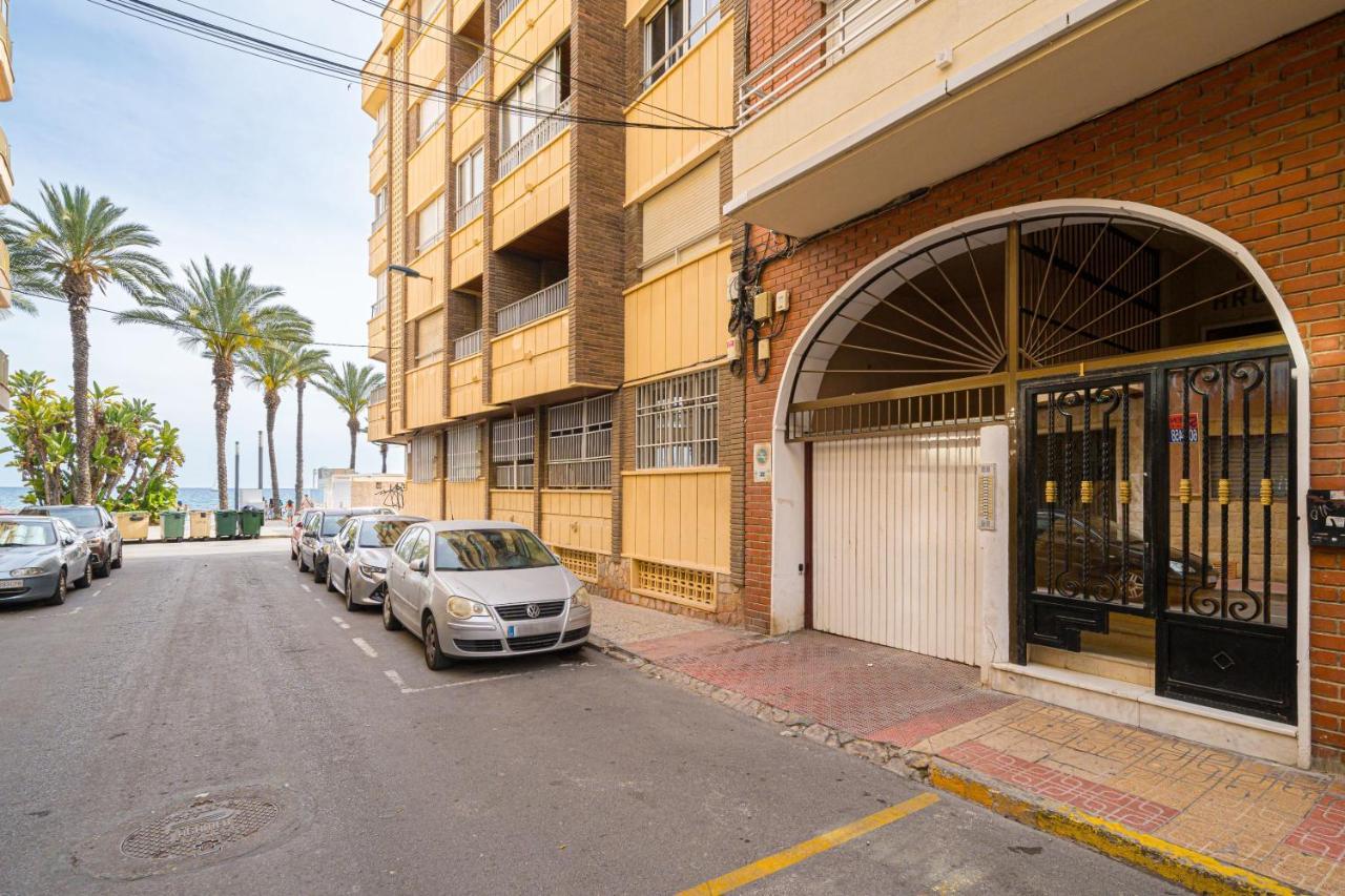 Casa Terra: Apartment 50 Meters From The Beach Torrevieja Exteriér fotografie